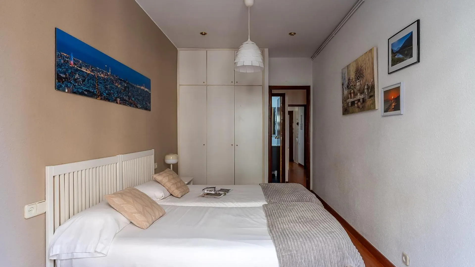 Ab Passeig De Gracia Corsega Daire Barselona İspanya